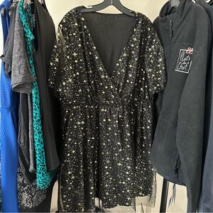 SHEIN Women's Black and Gold Starry Dress (4XL)